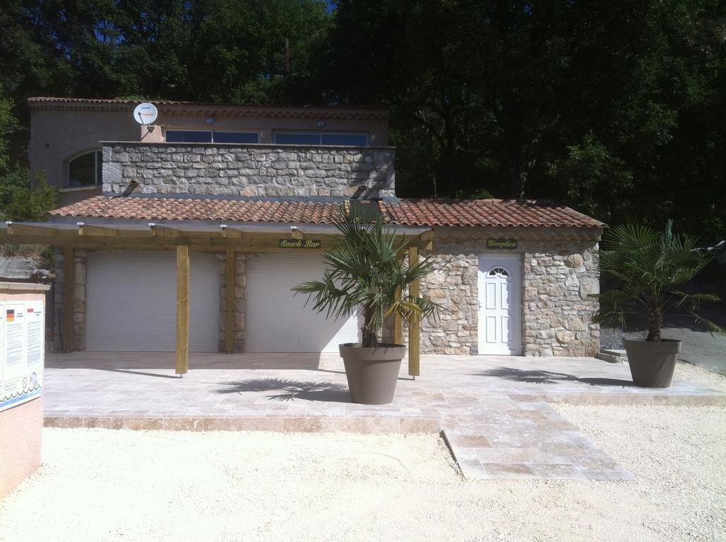 Camping Les Chenes Verts 3*